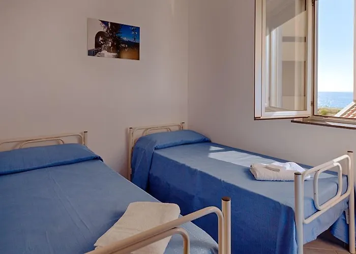 Mare Blu Apartahotel 4*